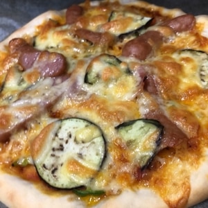週末ランチ☆手作りもちもち生地のピザ